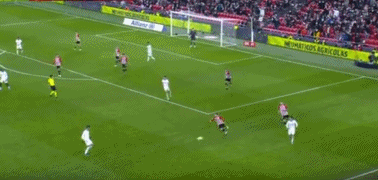 [德甲]拜仁主场击败海登海姆